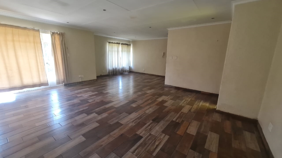 4 Bedroom Property for Sale in Kruinpark Mpumalanga