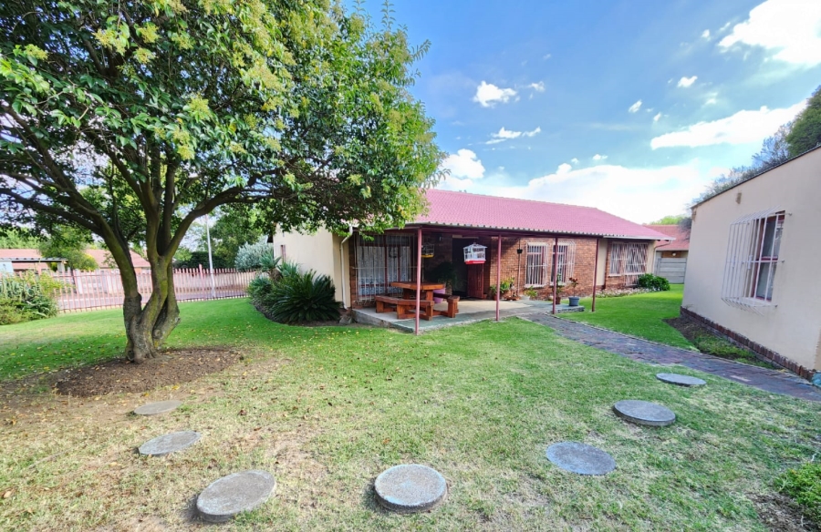 4 Bedroom Property for Sale in Suidheuwel Mpumalanga