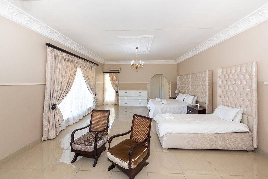 11 Bedroom Property for Sale in White River Ext 1 Mpumalanga