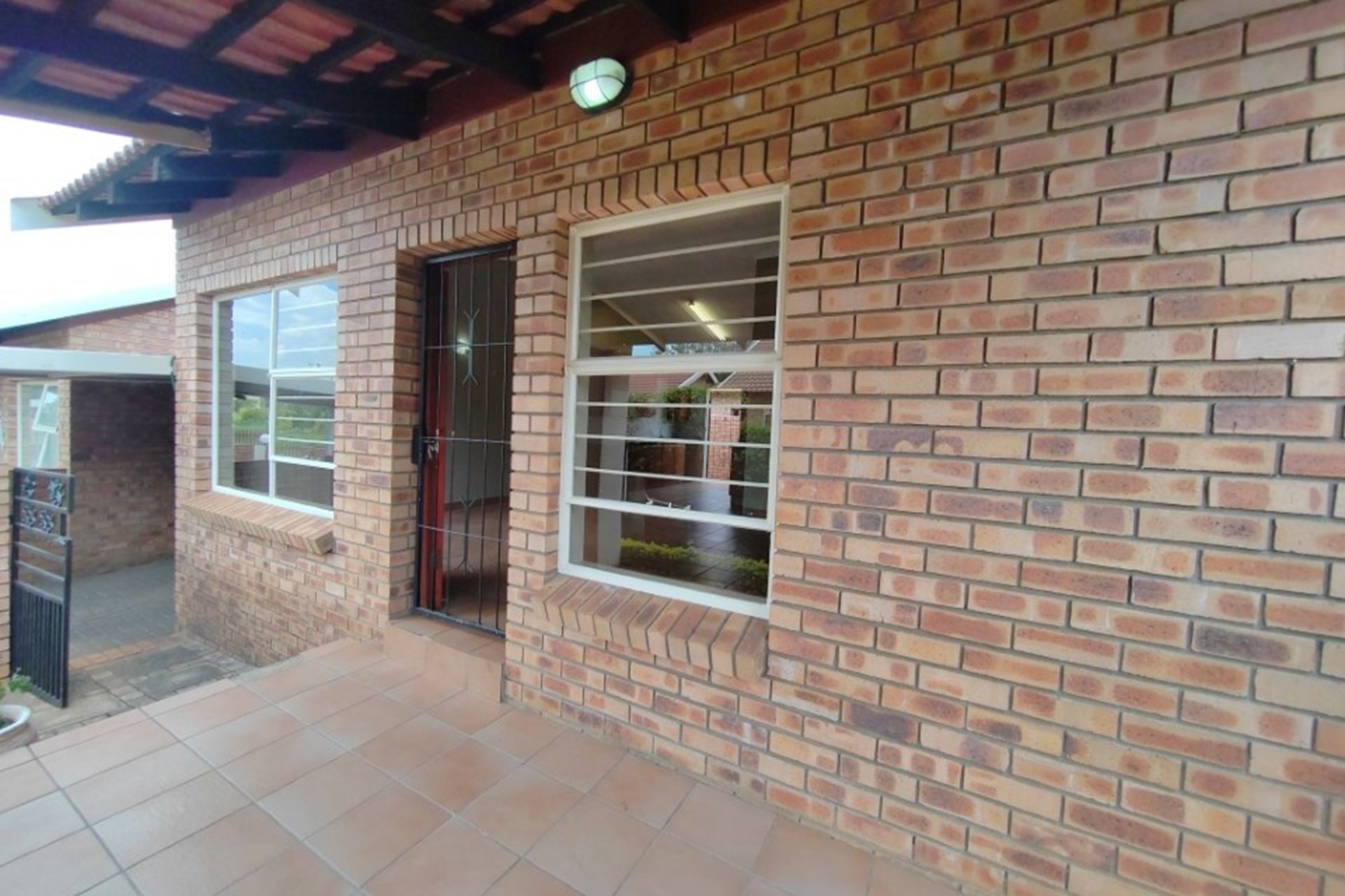 2 Bedroom Property for Sale in Middelburg Central Mpumalanga