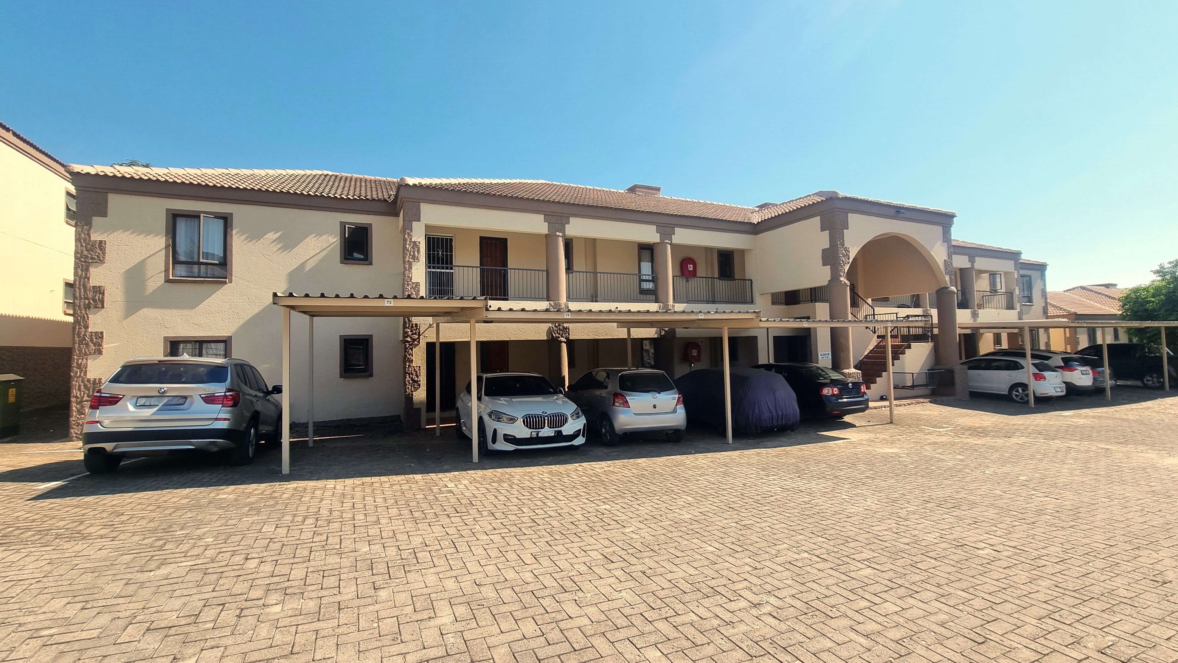 2 Bedroom Property for Sale in Stonehenge Mpumalanga