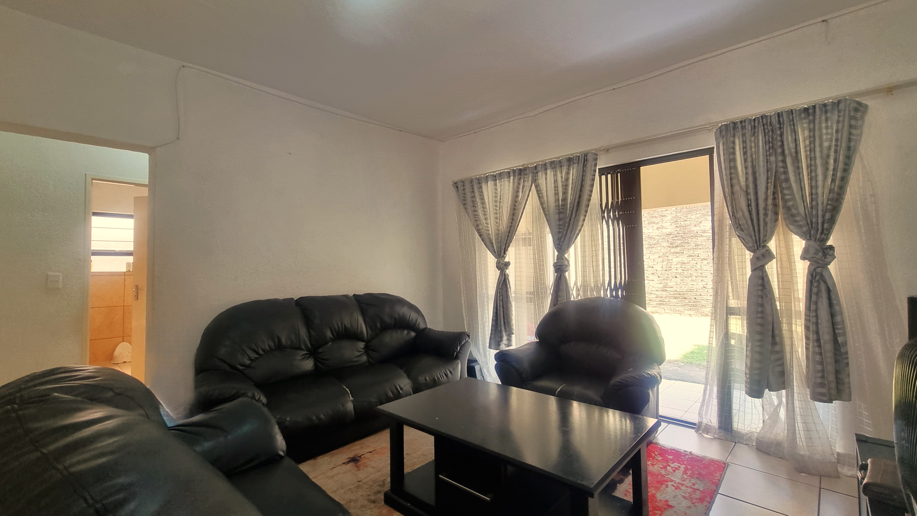 2 Bedroom Property for Sale in Stonehenge Mpumalanga