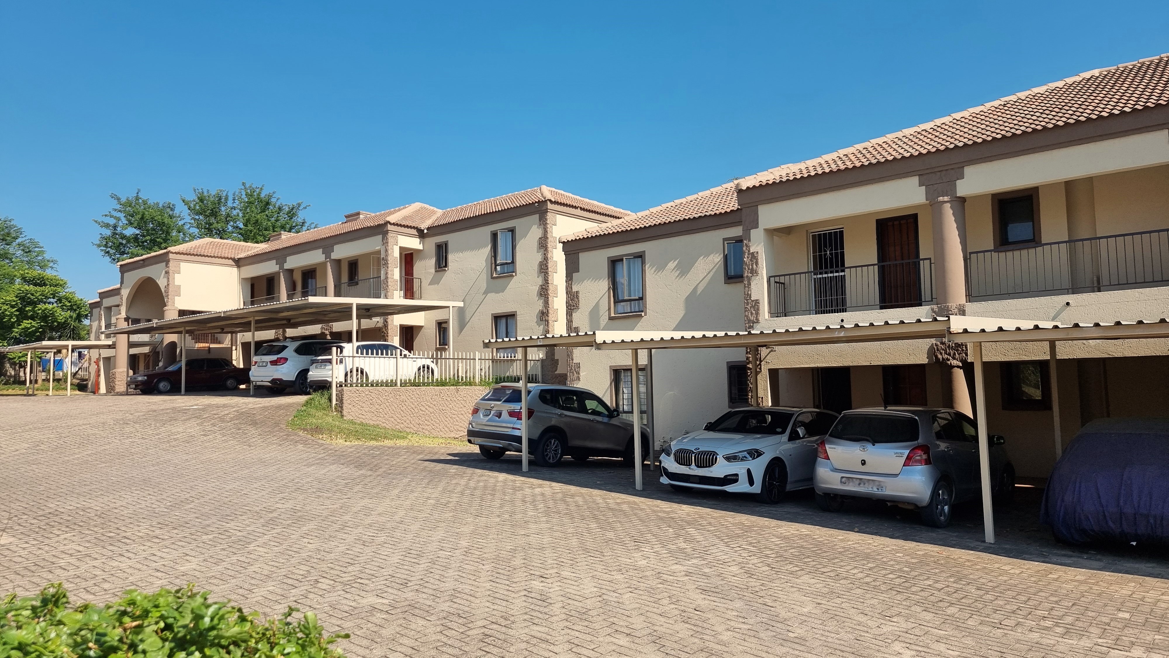 2 Bedroom Property for Sale in Stonehenge Mpumalanga