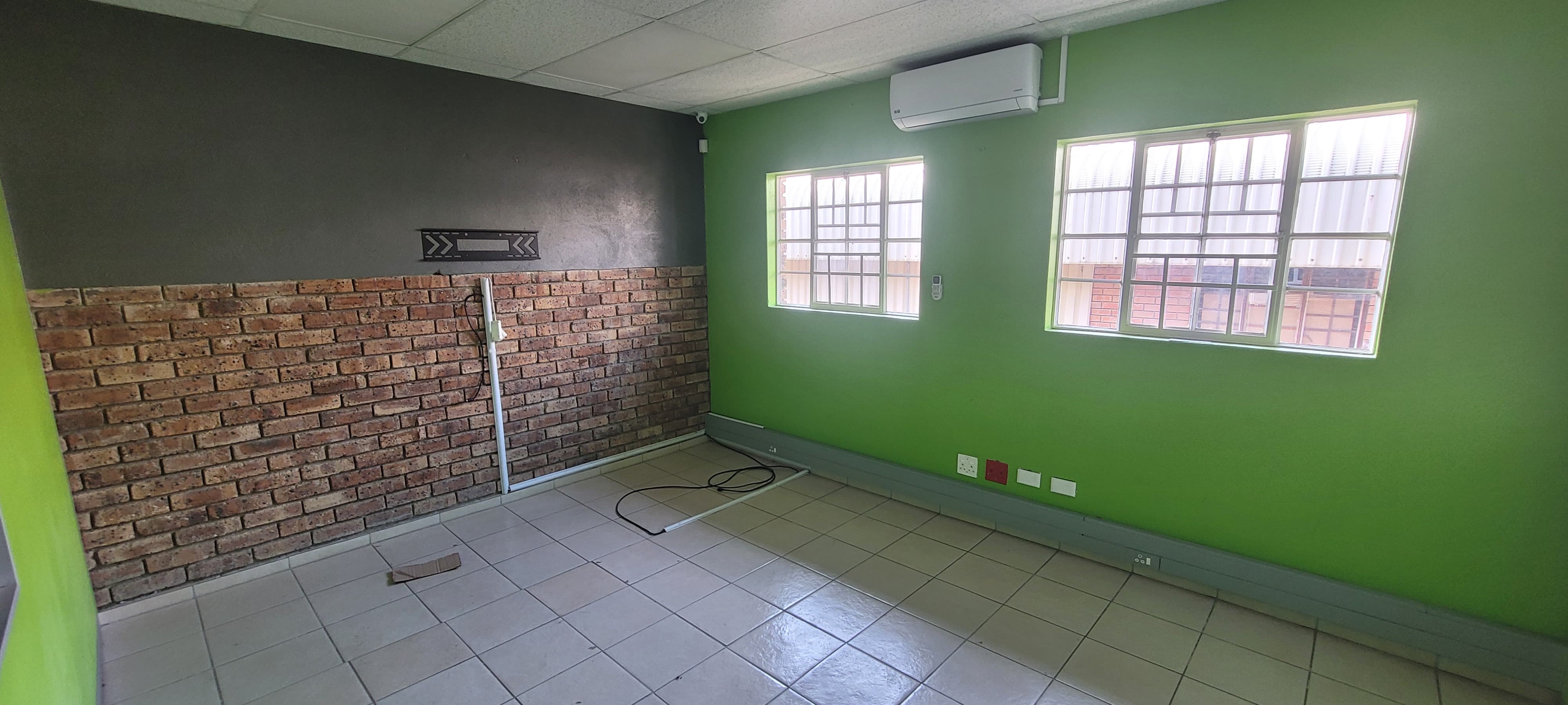 To Let commercial Property for Rent in Riverside Industrial Park Mpumalanga