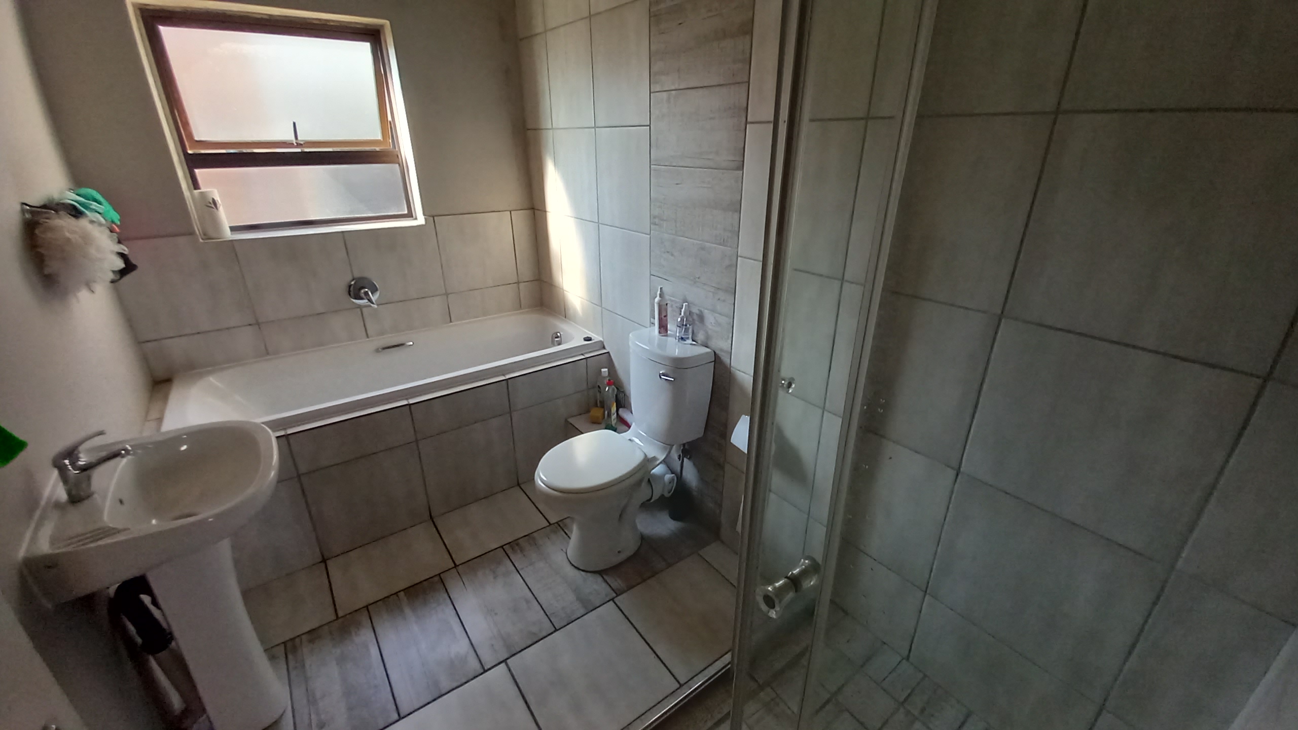 To Let 2 Bedroom Property for Rent in Terra Nova Mpumalanga