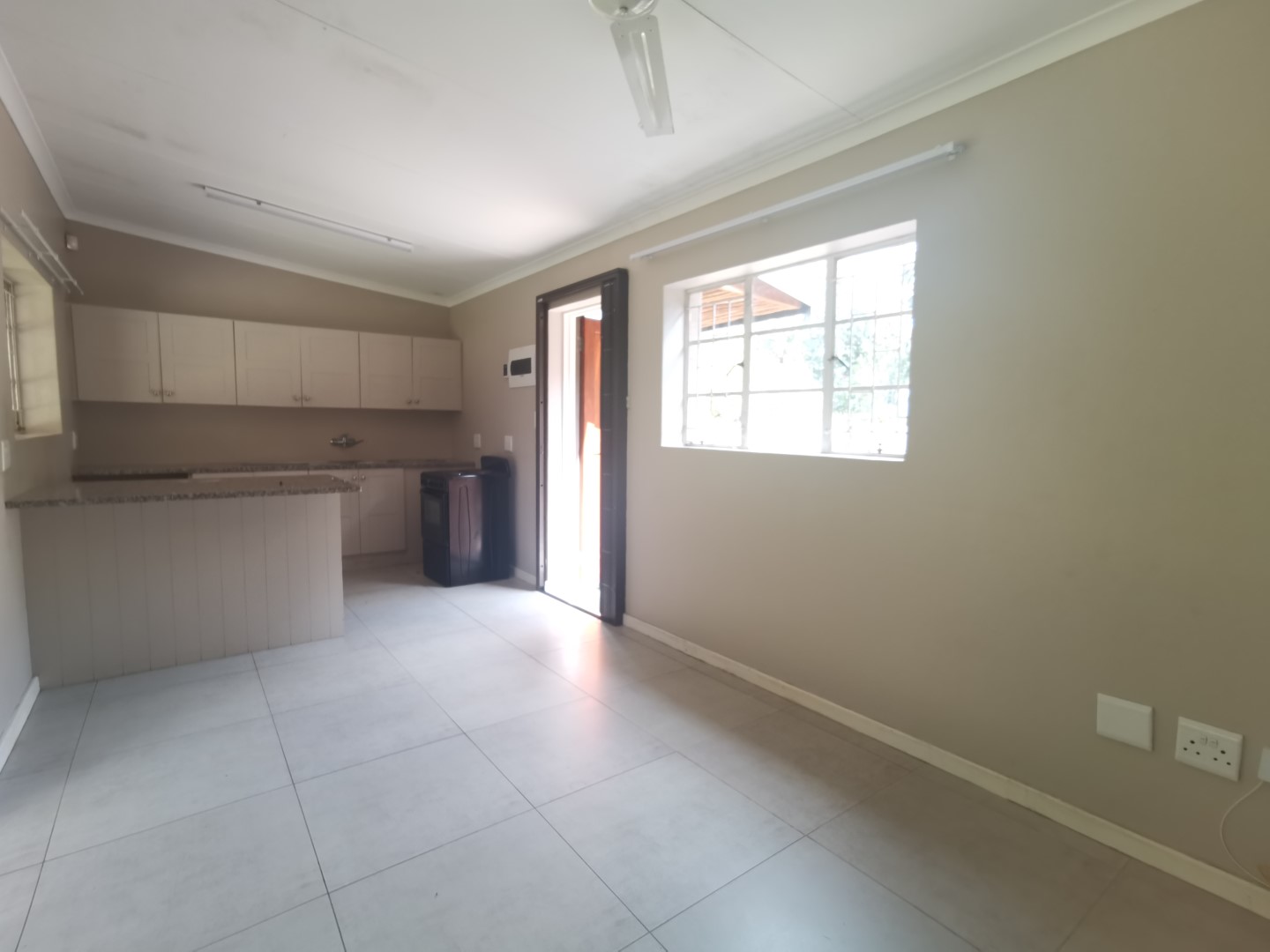 To Let 2 Bedroom Property for Rent in Nelspruit Ext 14 Mpumalanga