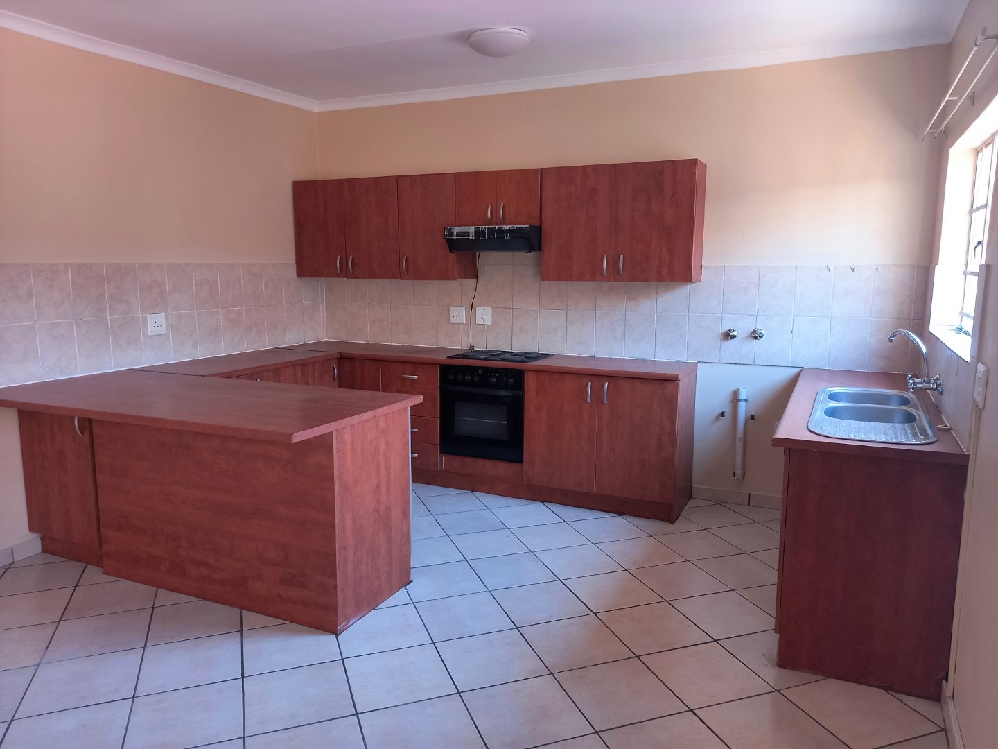 To Let 2 Bedroom Property for Rent in West Acres Mpumalanga