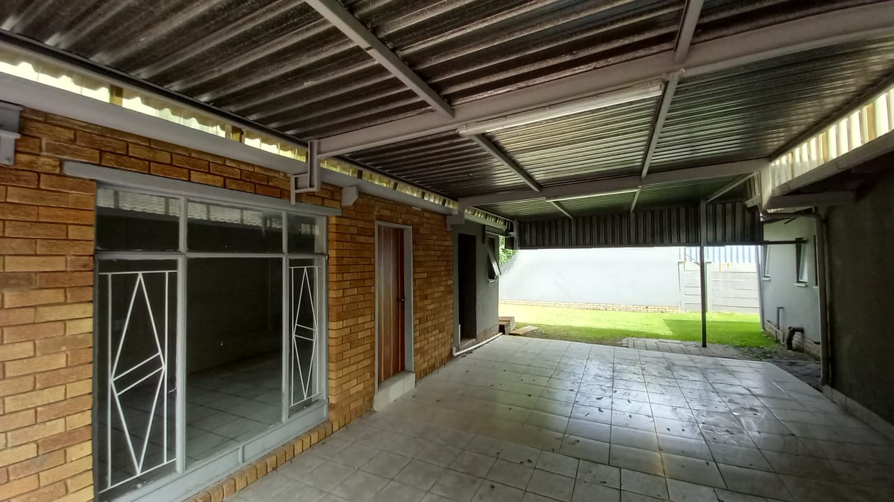 4 Bedroom Property for Sale in Cosmosrand Mpumalanga