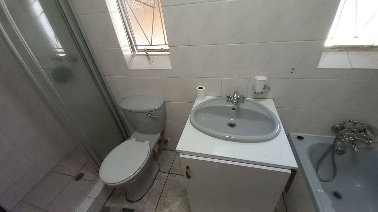 4 Bedroom Property for Sale in Cosmosrand Mpumalanga