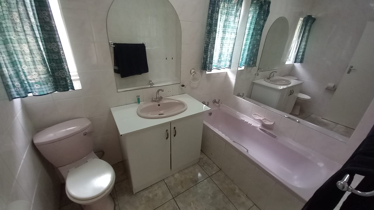 4 Bedroom Property for Sale in Cosmosrand Mpumalanga