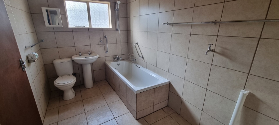 3 Bedroom Property for Sale in Eloff A H Mpumalanga