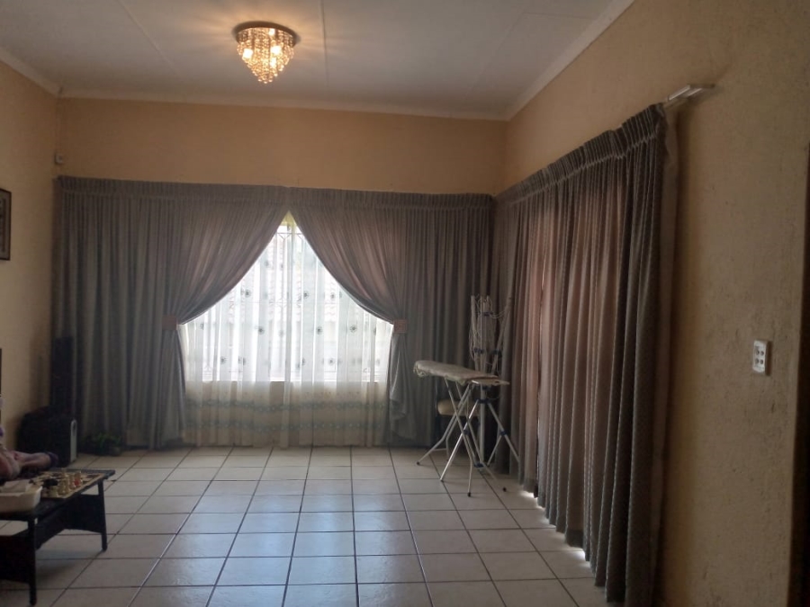 To Let 3 Bedroom Property for Rent in Stonehenge Mpumalanga