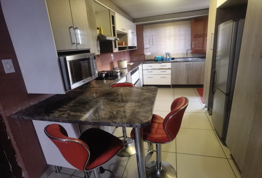 3 Bedroom Property for Sale in Kanyamazane Mpumalanga