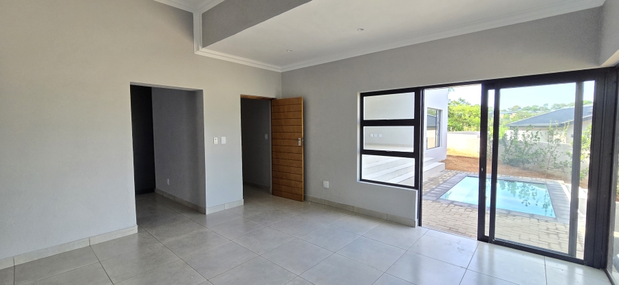 4 Bedroom Property for Sale in The Rest Nature Estate Mpumalanga