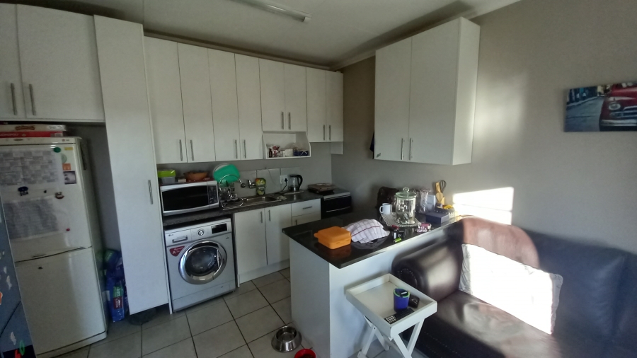 To Let 3 Bedroom Property for Rent in Terra Nova Mpumalanga