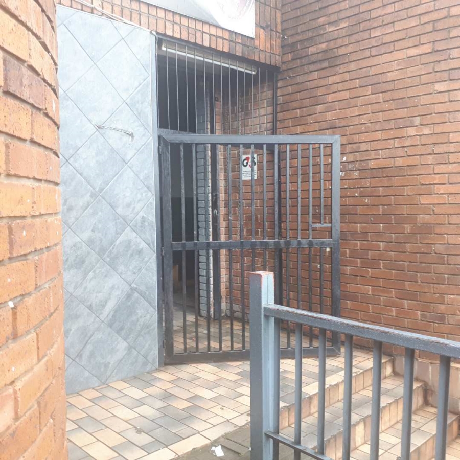 To Let commercial Property for Rent in White River Mpumalanga