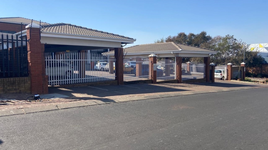 Commercial Property for Sale in Model Park Mpumalanga