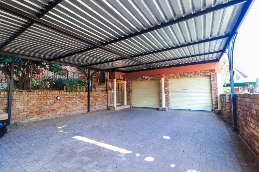3 Bedroom Property for Sale in Nelspruit Ext 22 Mpumalanga