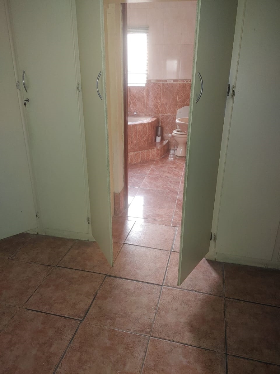 3 Bedroom Property for Sale in Kwaguqa Mpumalanga