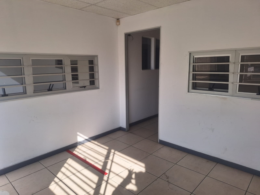 To Let commercial Property for Rent in Vintonia Mpumalanga