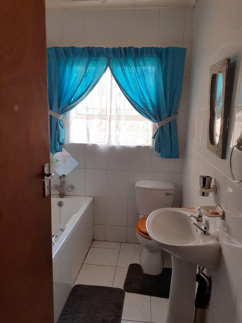 5 Bedroom Property for Sale in Eloff Mpumalanga