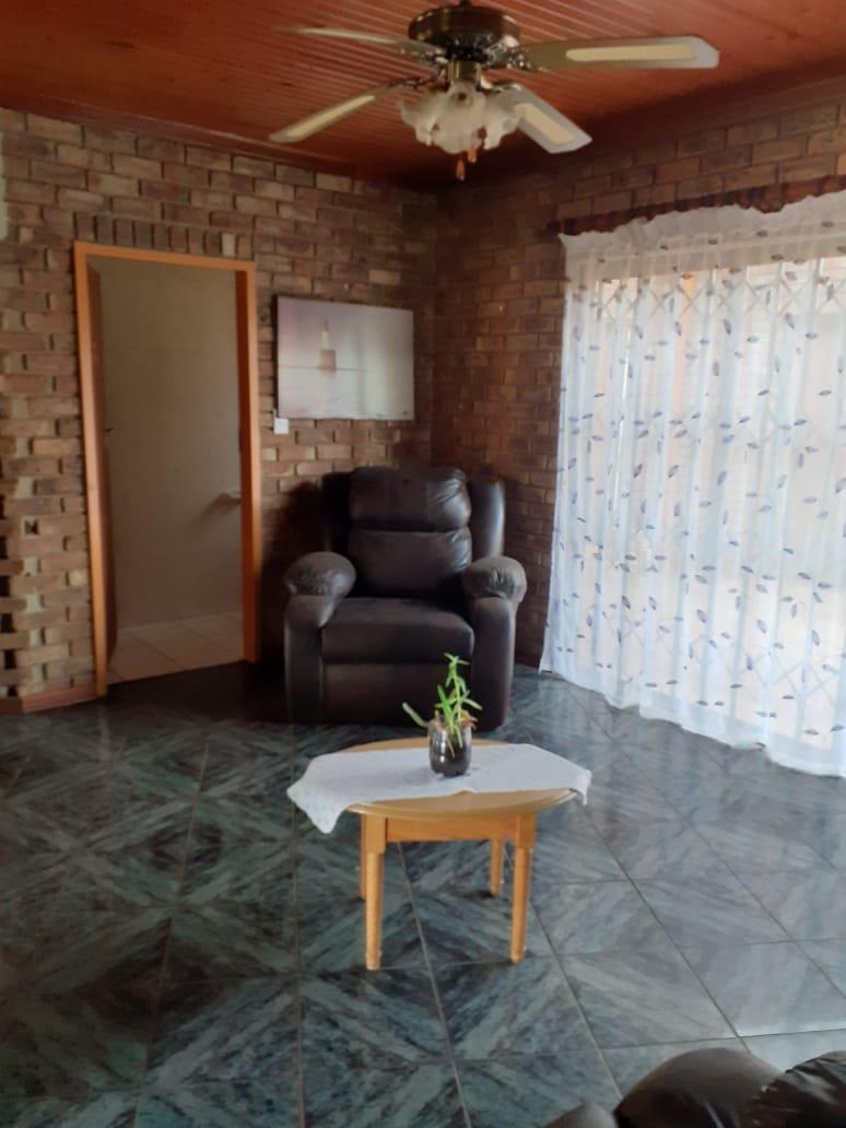 5 Bedroom Property for Sale in Eloff Mpumalanga