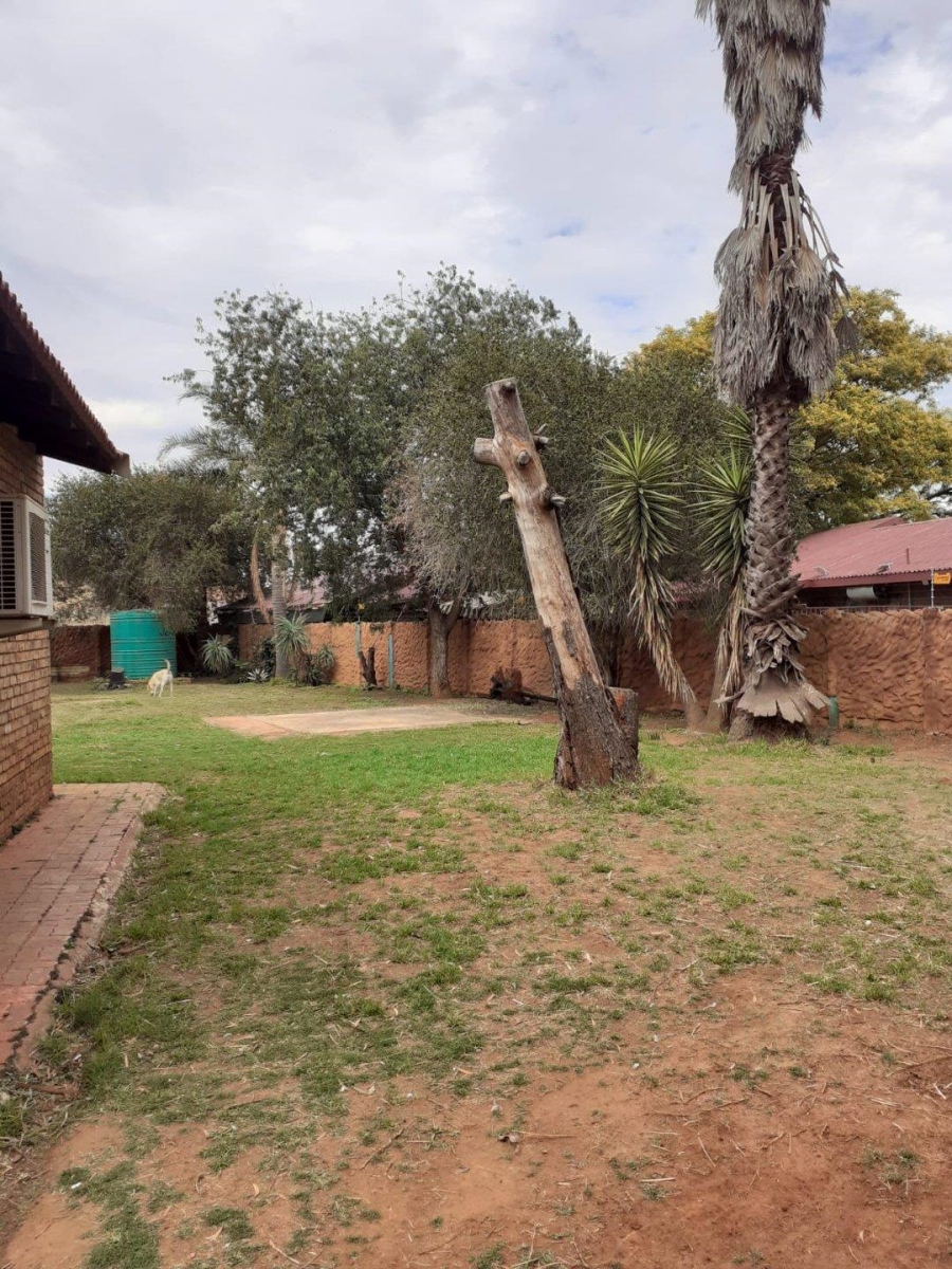 5 Bedroom Property for Sale in Eloff Mpumalanga