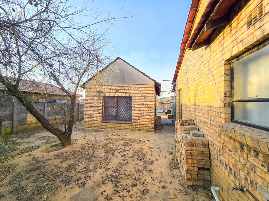 4 Bedroom Property for Sale in Pine Ridge Mpumalanga