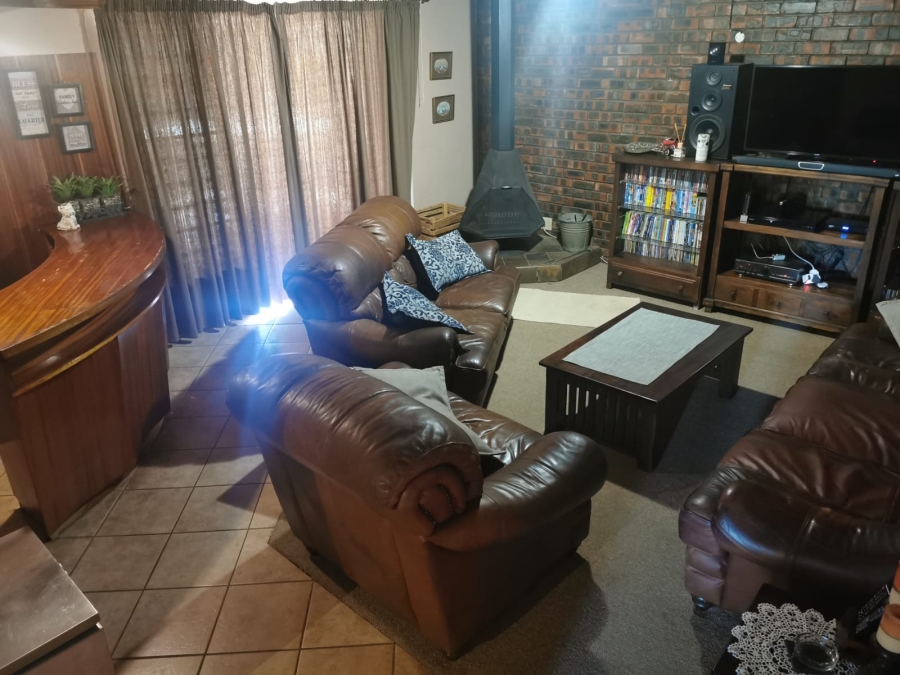 5 Bedroom Property for Sale in Piet Retief Mpumalanga