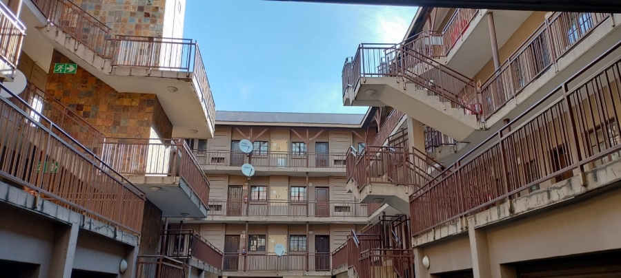 1 Bedroom Property for Sale in Witbank Mpumalanga