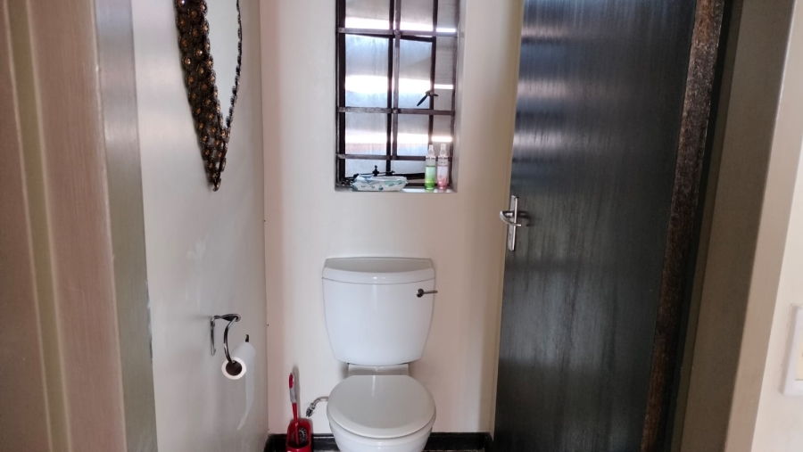 1 Bedroom Property for Sale in Witbank Mpumalanga