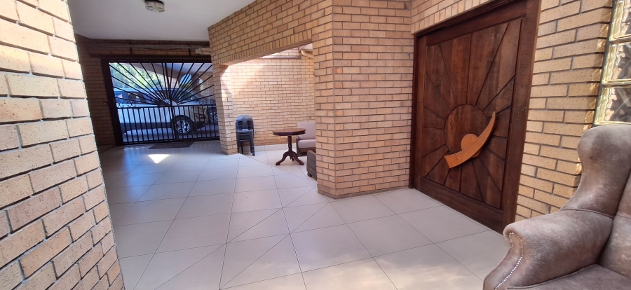 5 Bedroom Property for Sale in Die Heuwel Mpumalanga