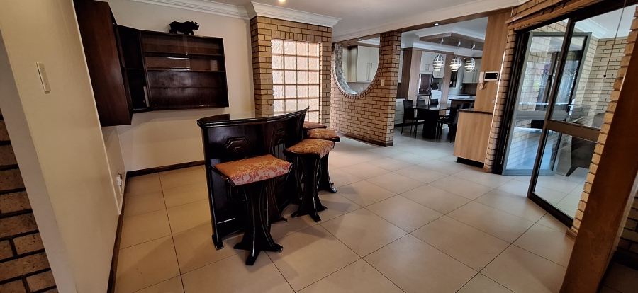 5 Bedroom Property for Sale in Die Heuwel Mpumalanga