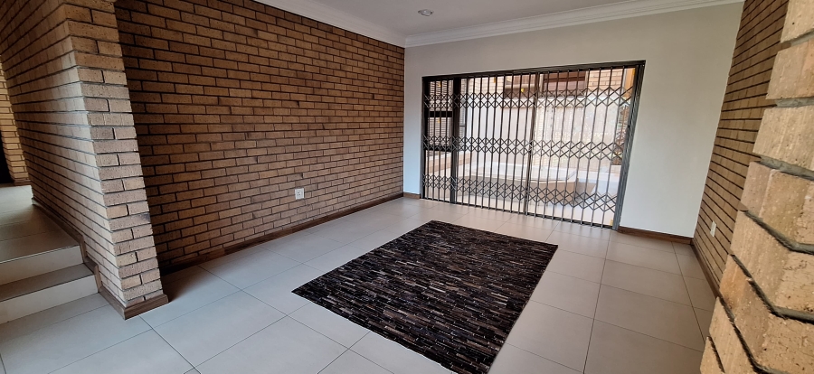 5 Bedroom Property for Sale in Die Heuwel Mpumalanga