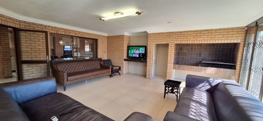 5 Bedroom Property for Sale in Die Heuwel Mpumalanga