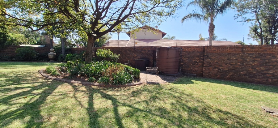 5 Bedroom Property for Sale in Die Heuwel Mpumalanga