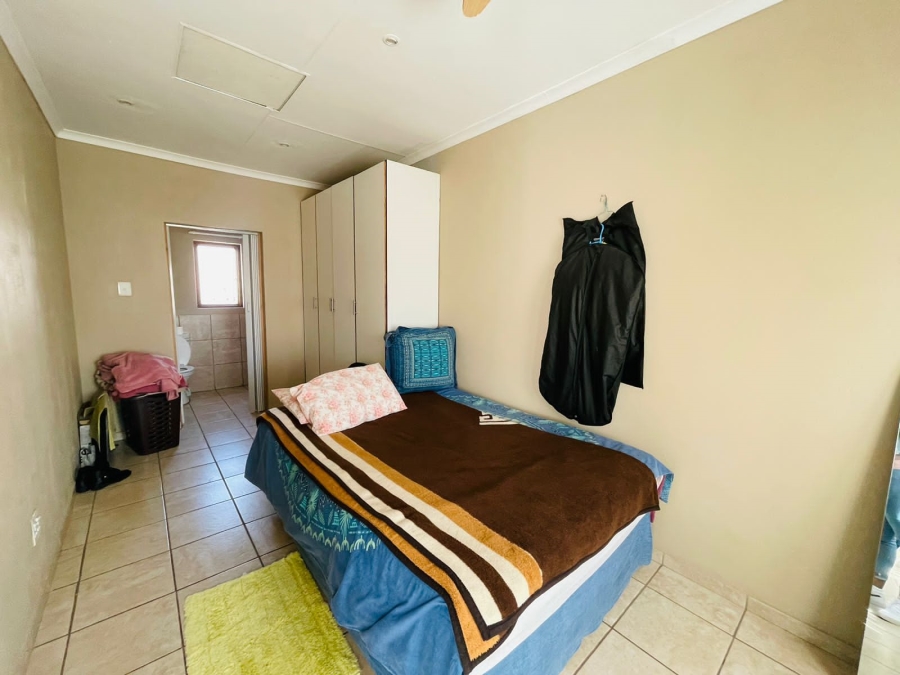 4 Bedroom Property for Sale in Jackaroo Park Mpumalanga