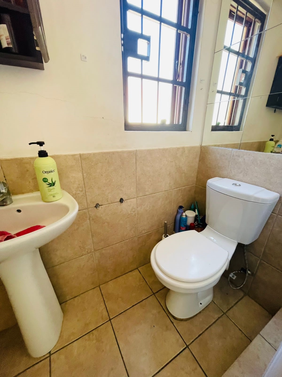 4 Bedroom Property for Sale in Jackaroo Park Mpumalanga