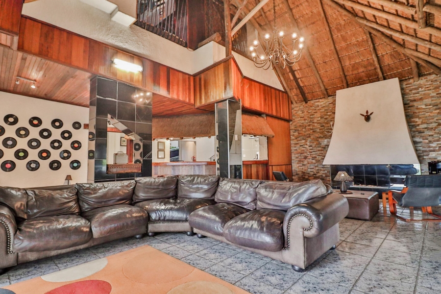 9 Bedroom Property for Sale in White River Rural Mpumalanga