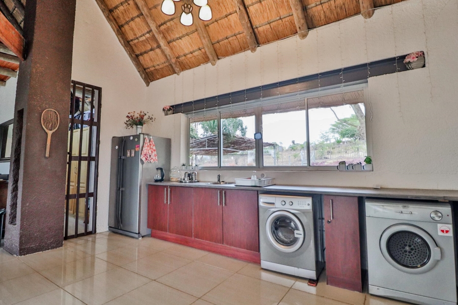 9 Bedroom Property for Sale in White River Rural Mpumalanga