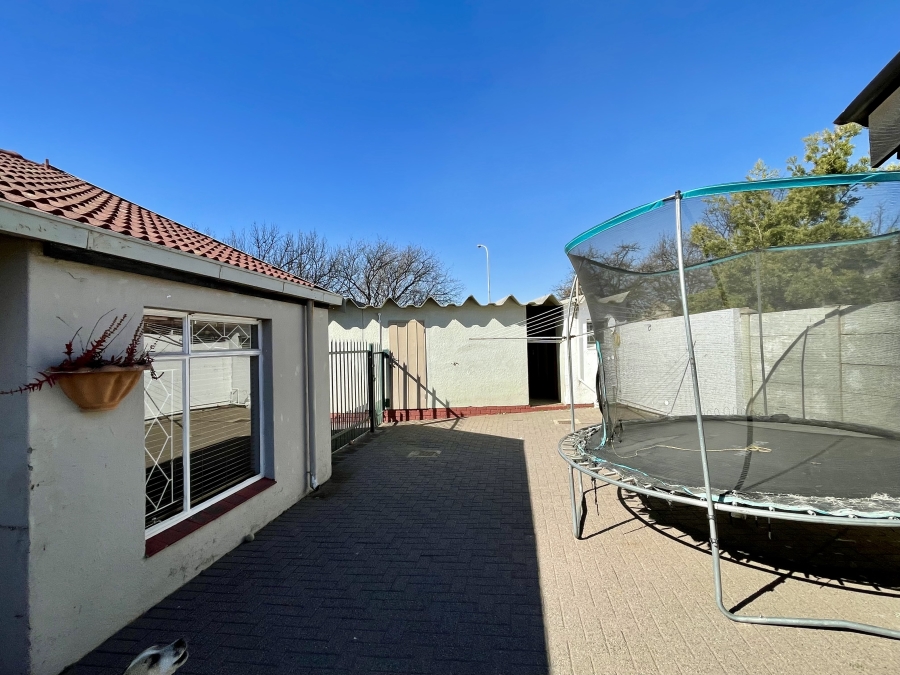 4 Bedroom Property for Sale in Suidheuwel Mpumalanga