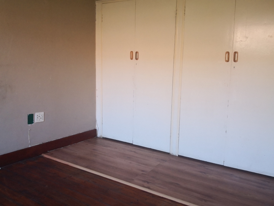 10 Bedroom Property for Sale in Witbank Mpumalanga