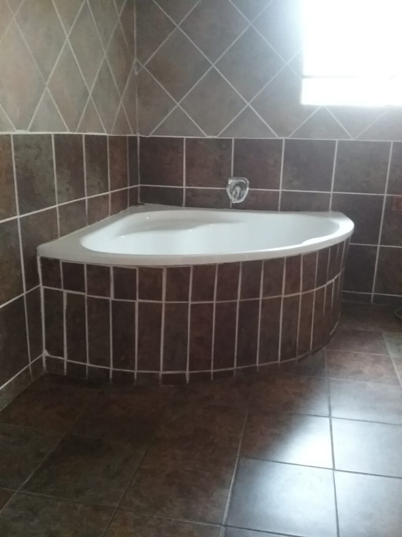 3 Bedroom Property for Sale in Die Heuwel Mpumalanga