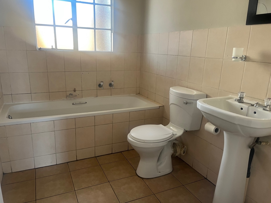 2 Bedroom Property for Sale in Model Park Mpumalanga