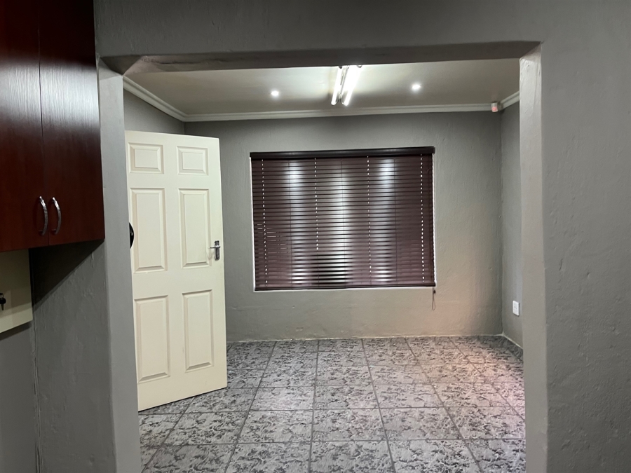 To Let 0 Bedroom Property for Rent in Witbank Mpumalanga