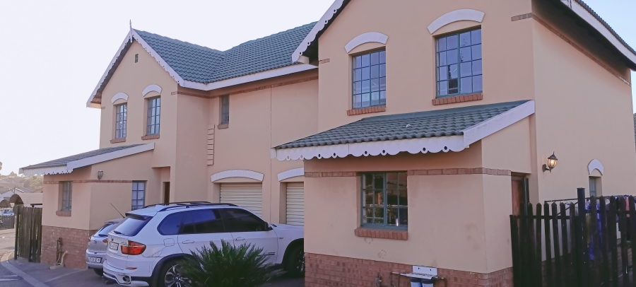 To Let 3 Bedroom Property for Rent in Reyno Ridge Mpumalanga