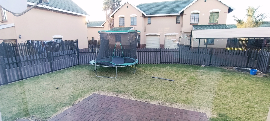 To Let 3 Bedroom Property for Rent in Reyno Ridge Mpumalanga