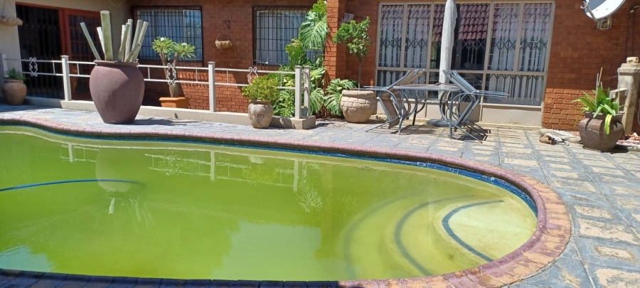 5 Bedroom Property for Sale in Reyno Ridge Mpumalanga