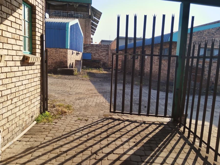 Commercial Property for Sale in Nelspruit Ext 11 Mpumalanga