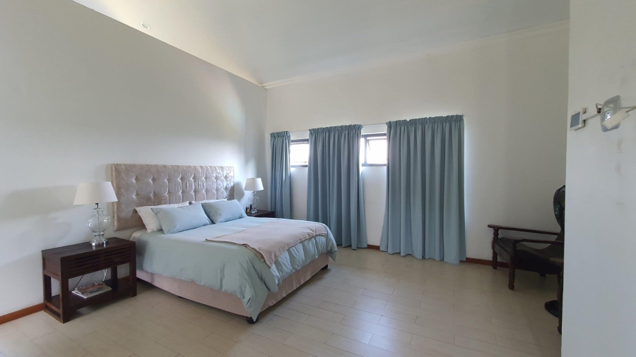 To Let 4 Bedroom Property for Rent in Sonheuwel Mpumalanga